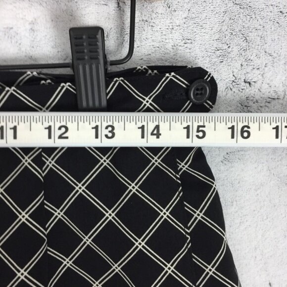 LizGolf Skort Sz 10 Cross Split Front Pockets in Shorts by Liz Claiborne - Picture 10 of 12